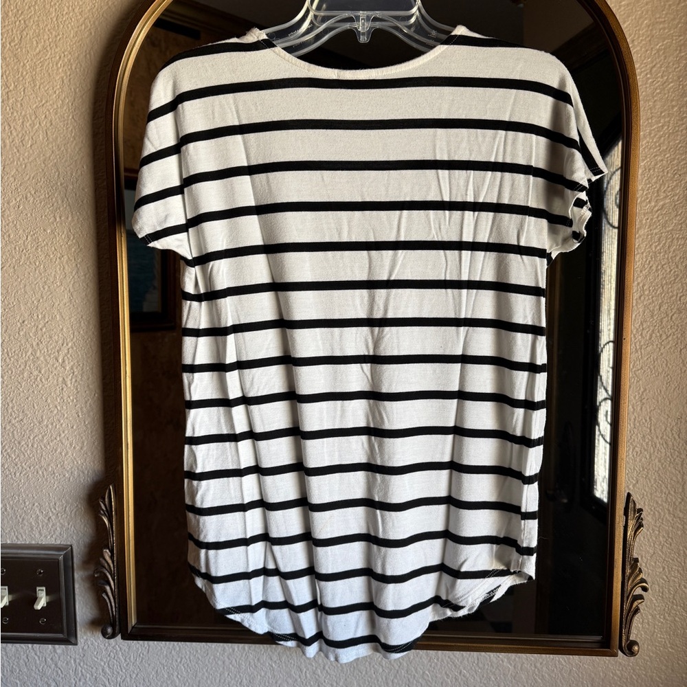 Striped Tee - Picture 2 of 5